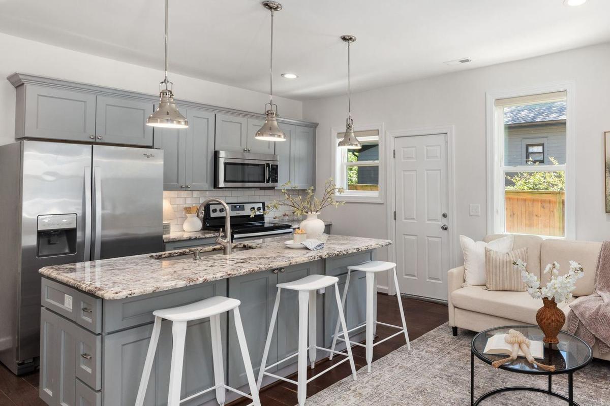 Bright modern kitchen